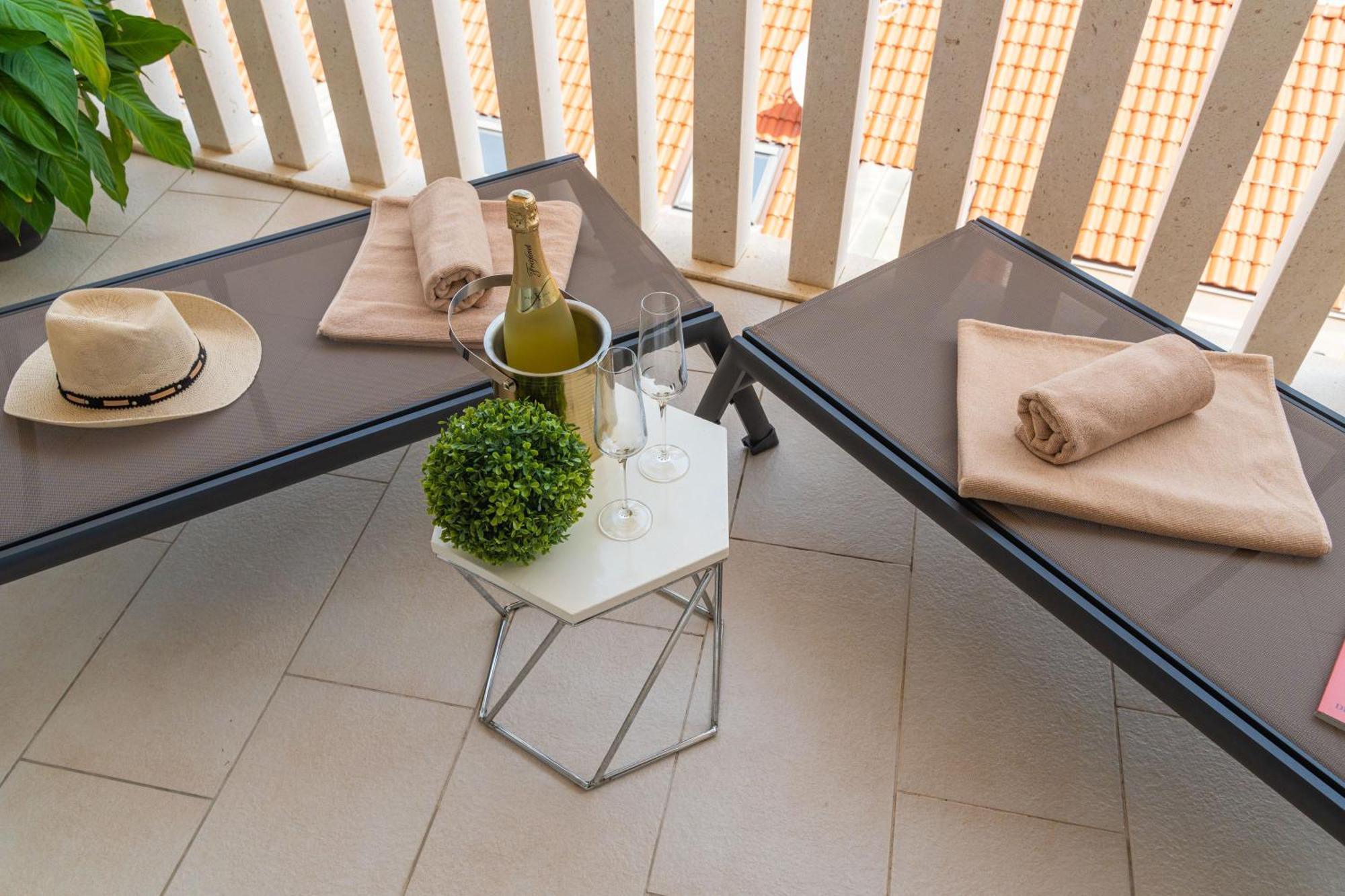 Apartment Apollo In Dubrovnik With Sea View Buitenkant foto